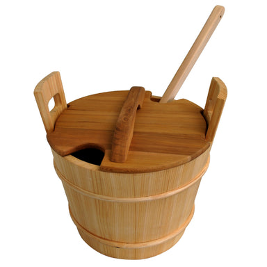 18L Cedar Bucket with Ladle, Liner, and Lid closed